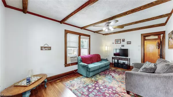 Louisville, OH 44641,1112 E Gorgas ST