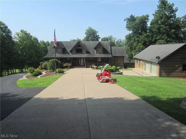 Lowell, OH 45744,695 State Route 530