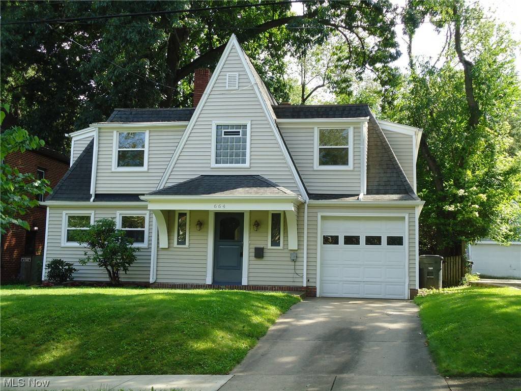 Akron, OH 44303,664 Ecton RD