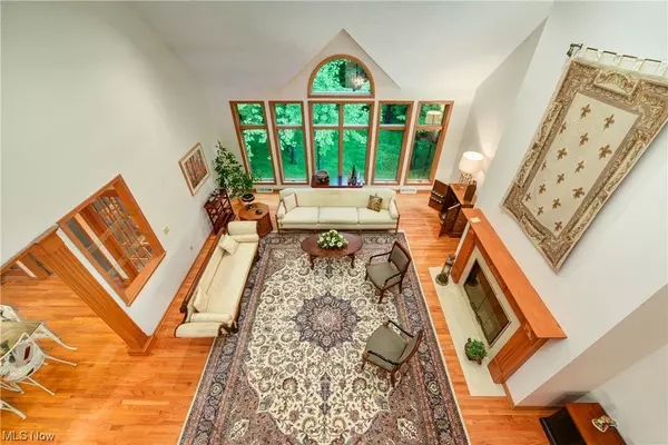 Middleburg Heights, OH 44130,14841 Timber LN