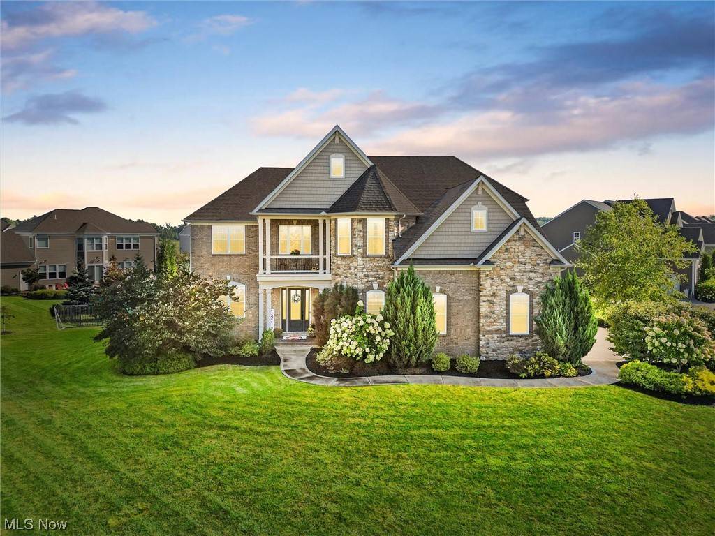 36698 Gosford DR, Avon, OH 44011