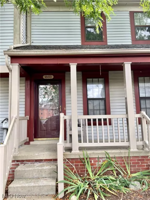 North Canton, OH 44720,1860 Beechwood AVE NE