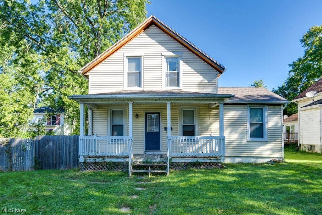 274 W Highland AVE, Ravenna, OH 44266