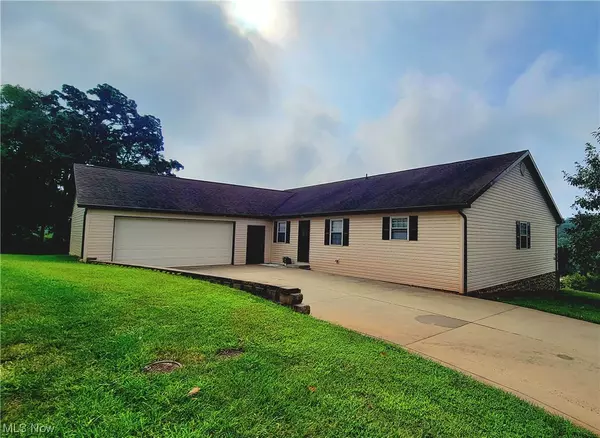 Marietta, OH 45750,144 Warren Heights DR