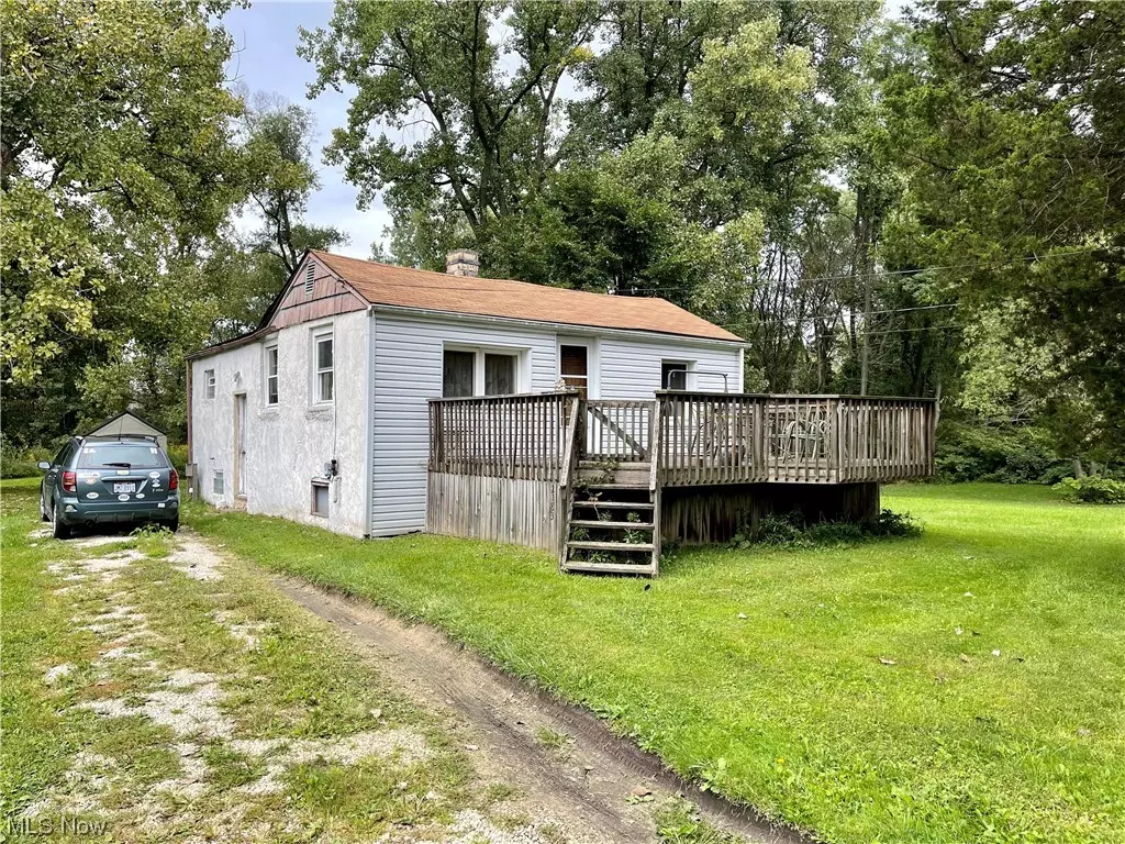 Akron, OH 44320,2183 Regina RD