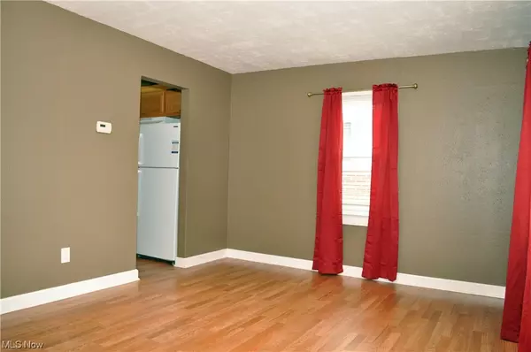 Cleveland, OH 44135,13809 Puritas AVE