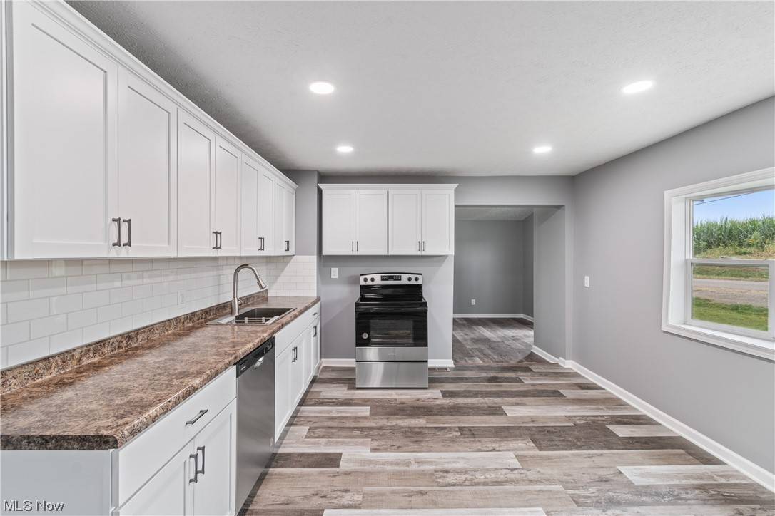 North Lawrence, OH 44666,14901 Lawmont ST