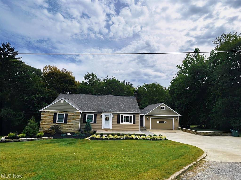 10494 Johnnycake Ridge RD, Concord, OH 44077