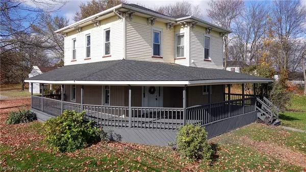 1637 Kinsman RD NE, North Bloomfield, OH 44450