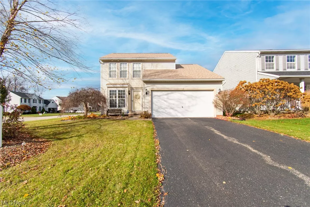 Girard, OH 44420,201 Potters CIR