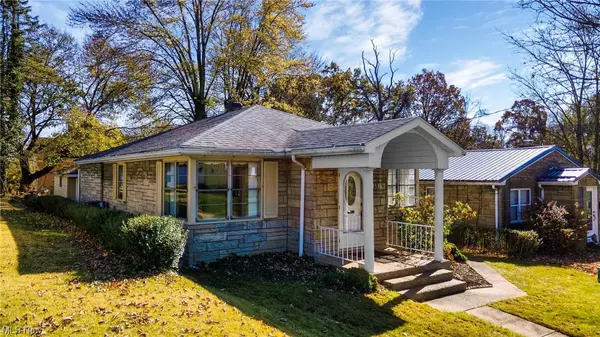 Weirton, WV 26062,3536 LINDBERG WAY