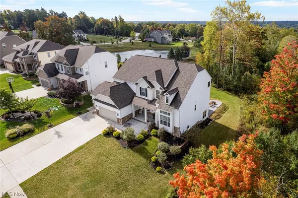 Twinsburg, OH 44087,2086 Meadowood BLVD