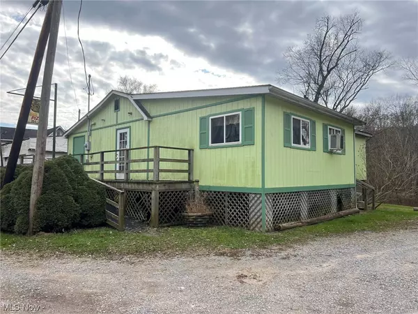 6949 W Little Kanawha HWY, Big Bend, WV 26136
