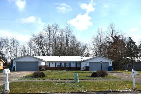 5667-5669 Opal ST,  North Ridgeville,  OH 44039