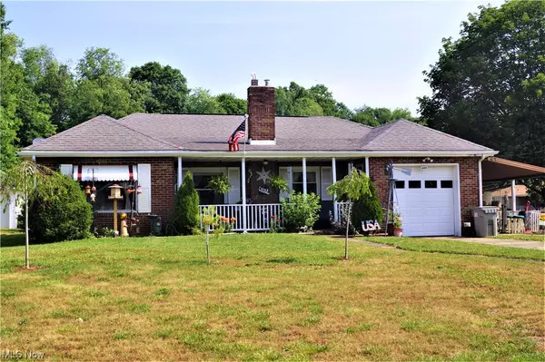 609 W Main ST, Malvern, OH 44644