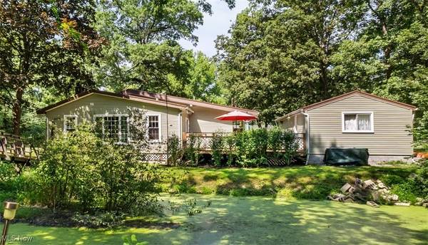 4810 Hickory RD, West Farmington, OH 44491
