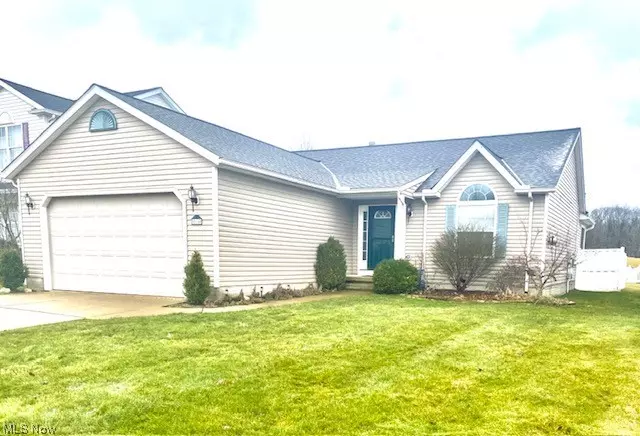 38185 Stoney Lake DR, North Ridgeville, OH 44039