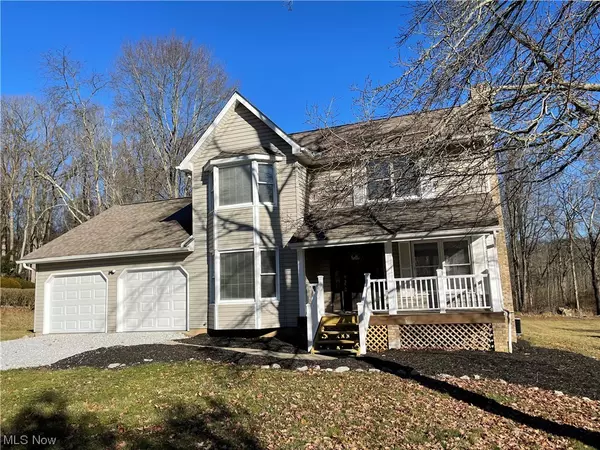 1327 Highwood DR, New Franklin, OH 44216