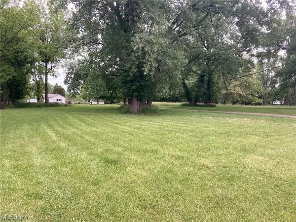 Eastlake, OH 44095,35783 Lake Shore