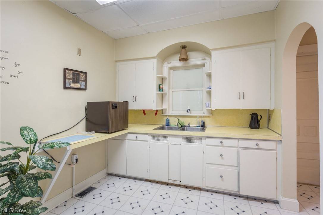 North Jackson, OH 44451,10763 Mahoning AVE