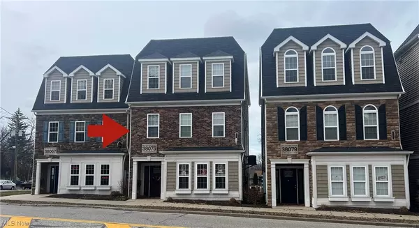 Willoughby, OH 44094,38075 Euclid AVE #2