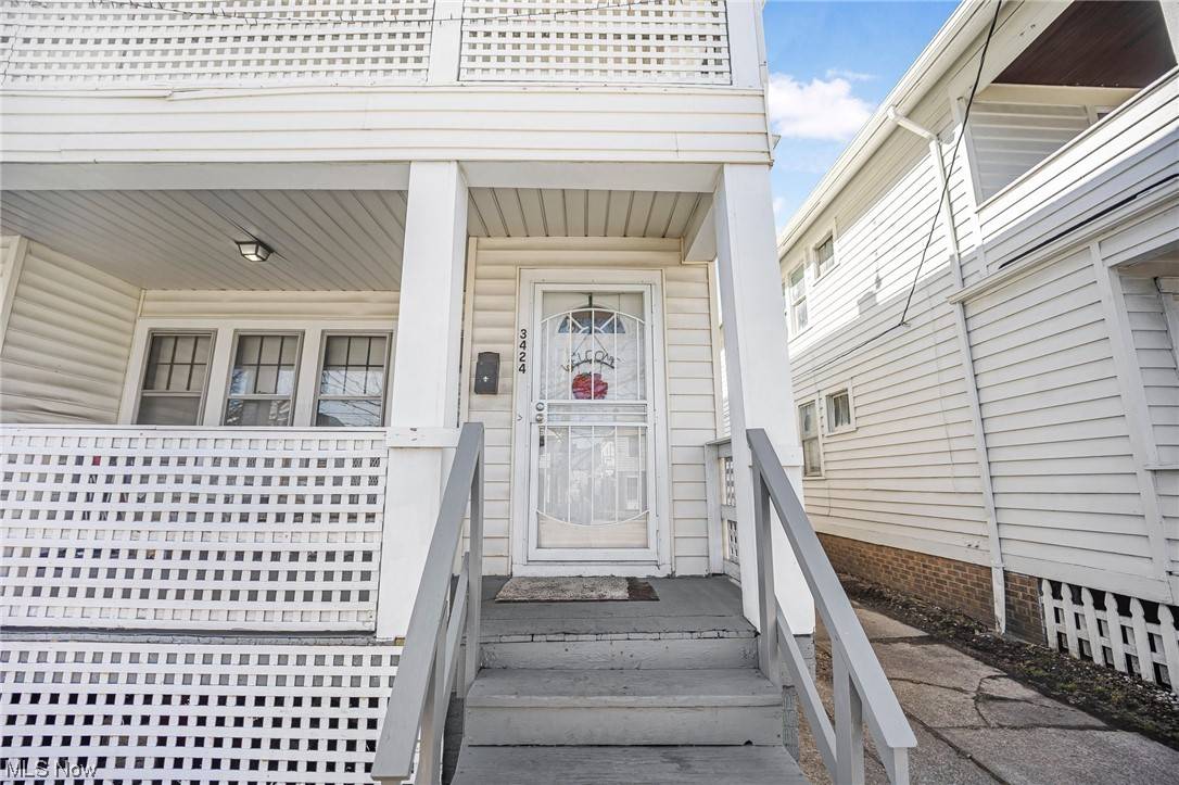 Cleveland, OH 44111,3424 W 117th