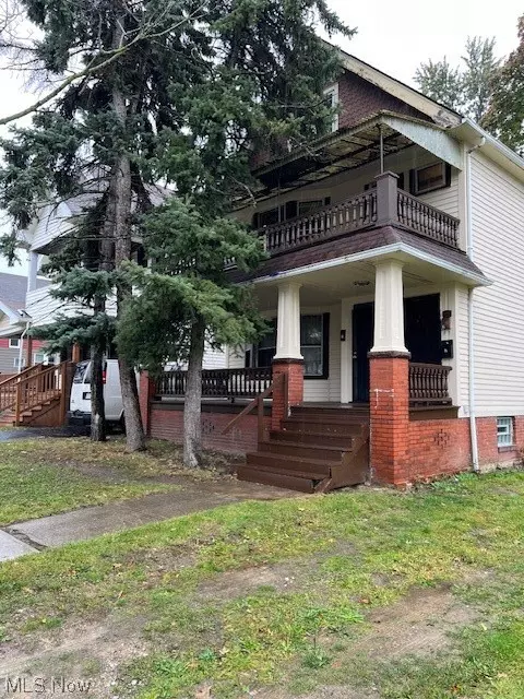 East Cleveland, OH 44112,1736-1738 Coit