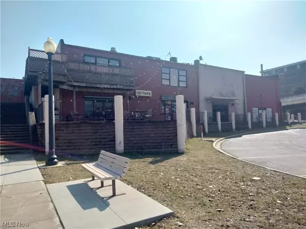 Akron, OH 44311,370 Paul Williams ST