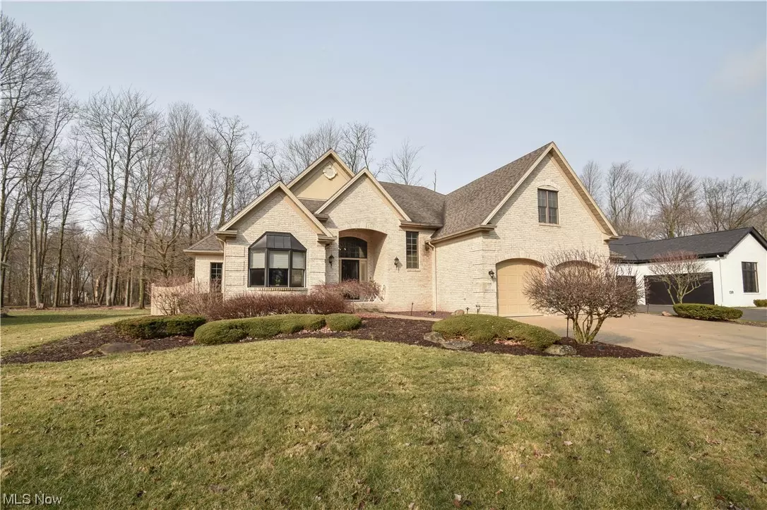 Cortland, OH 44410,135 Saint Andrews