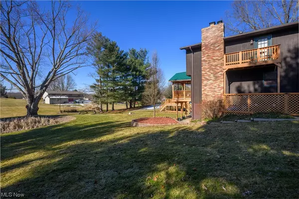 Canal Fulton, OH 44614,8821 Indian Hills CIR NW