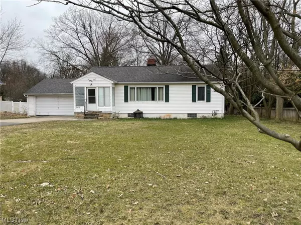 Stow, OH 44224,3943 Darrow RD