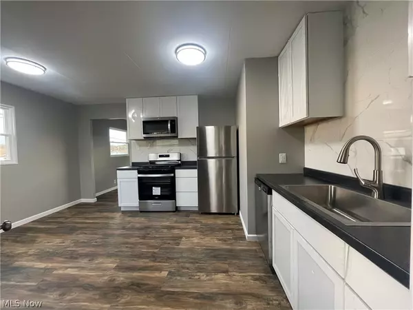 Parkersburg, WV 26101,2403 21st AVE