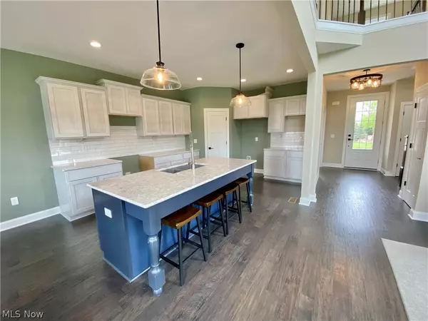 Uniontown, OH 44685,2693 Ledgestone DR NW