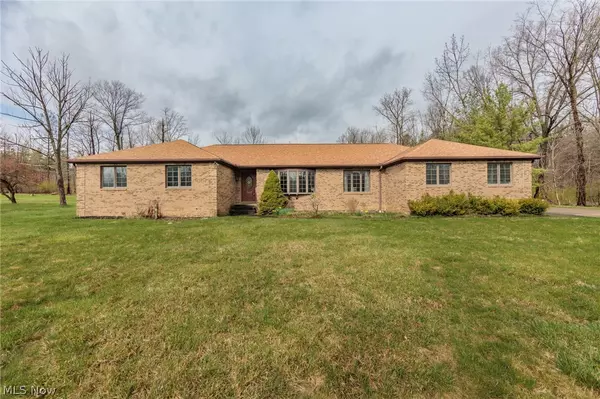 Woodmere, OH 44122,3808 Maplecrest RD