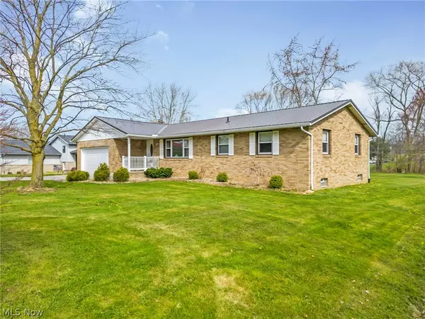 Navarre, OH 44662,5945 Fohl RD SW