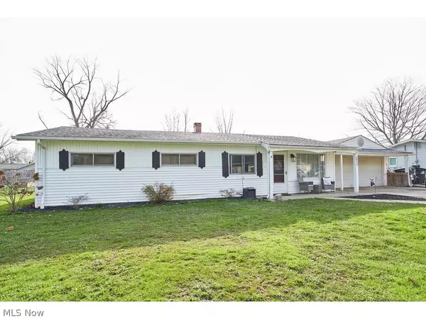 Brunswick, OH 44212,2033 Hathaway DR