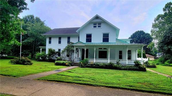 701 3rd ST, Marietta, OH 45750