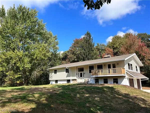 Chagrin Falls, OH 44023,17254 Valley RD