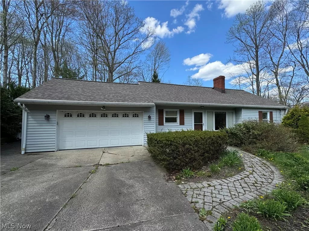 Chesterland, OH 44026,12285 Hillcrest DR