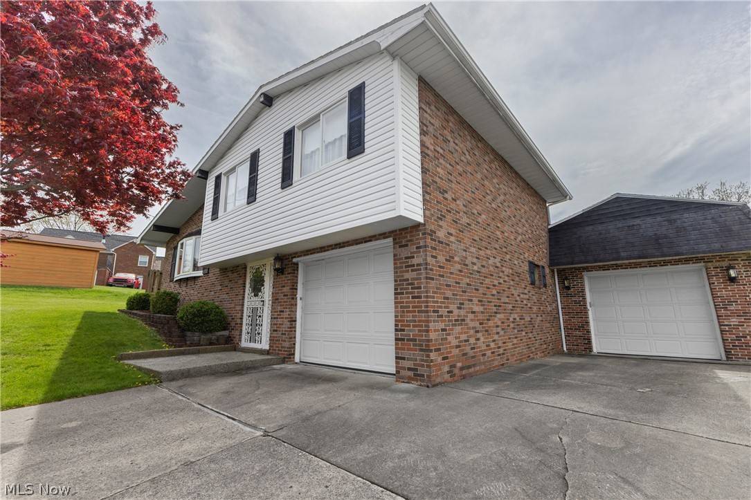 Weirton, WV 26062,209 Oakland AVE