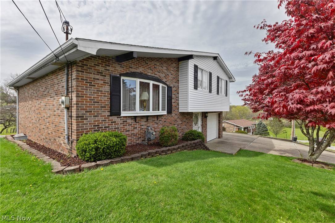 Weirton, WV 26062,209 Oakland AVE