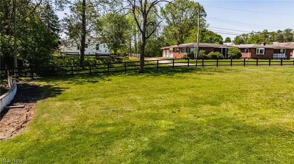 Vienna, WV 26105,Falling Waters Lot 8 DR