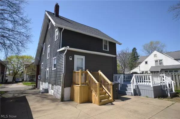 Akron, OH 44320,479 Homer AVE