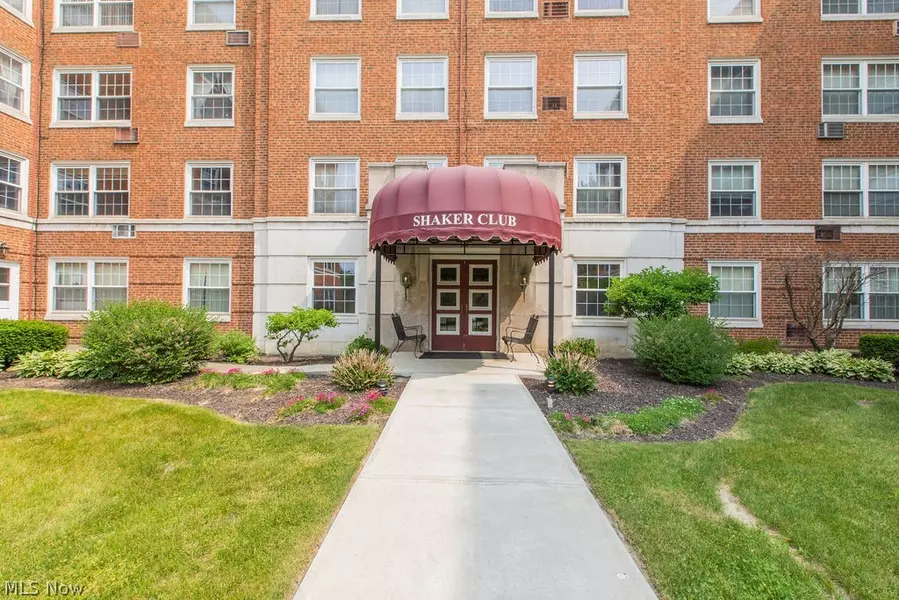 19101 Van Aken BLVD #322, Shaker Heights, OH 44122