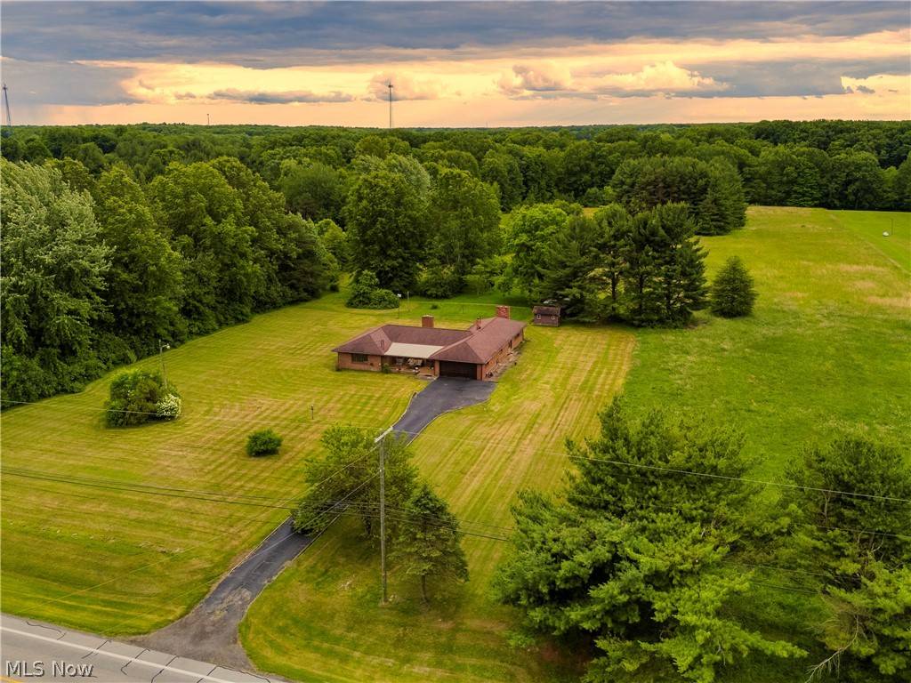 2055 State Route 88, Bristolville, OH 44402