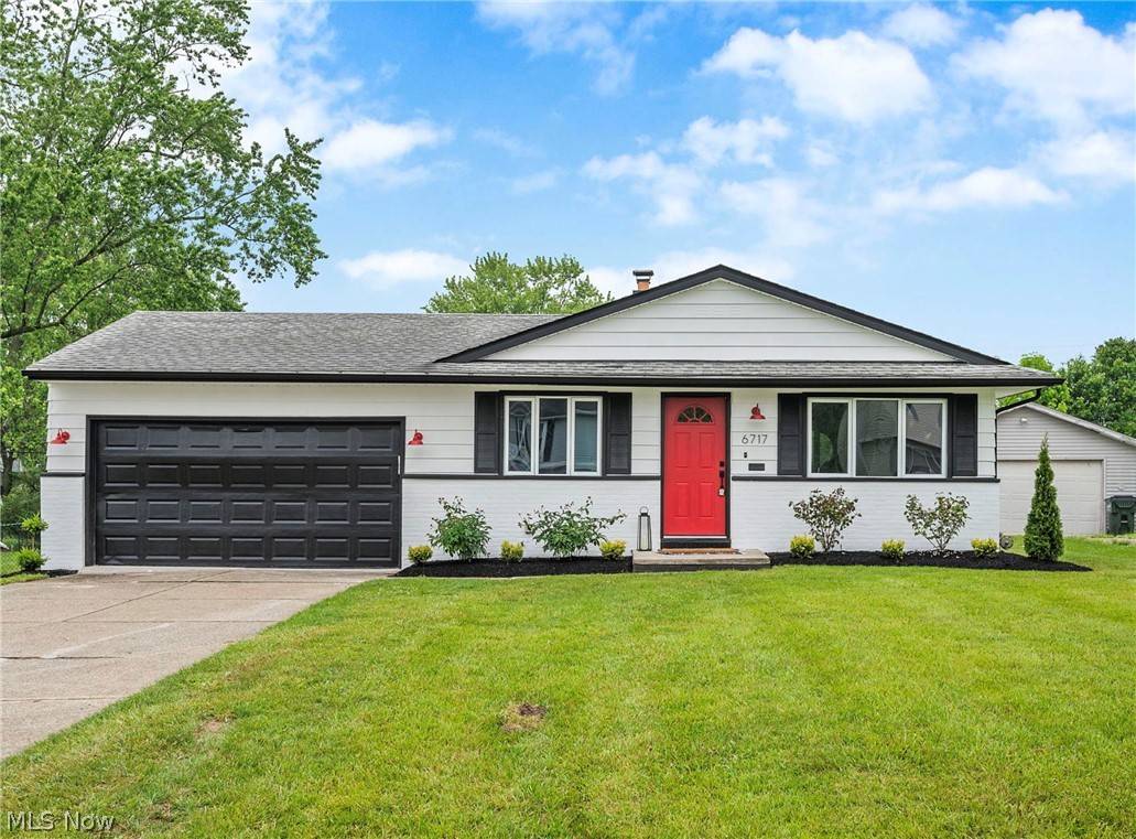 6717 Basswood DR, Bedford Heights, OH 44146