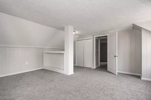 Ravenna, OH 44266,306 E Highland AVE