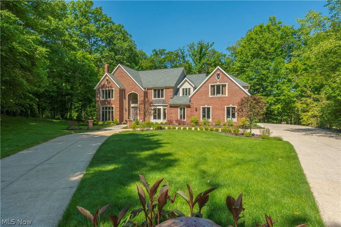 1232 Emerald Creek DR, Broadview Heights, OH 44147