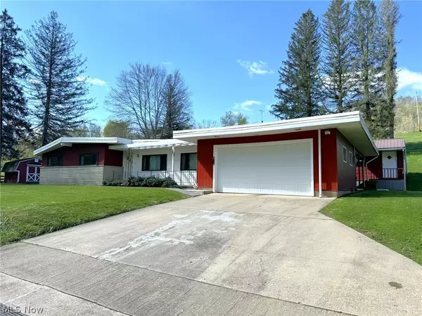 3444 Russett RD, Grantsville, WV 26147