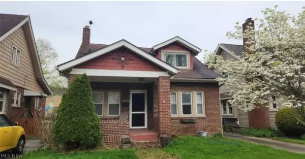 Cuyahoga Falls, OH 44221,2544 Berk ST